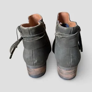 Börn Montilla Leather Ankle Boots Brown Distressed Western Boho Zip Womens 8.5 M thumbnail 6