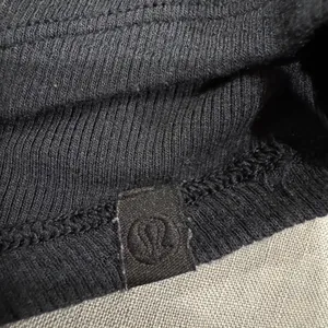 Lululemon Hold Tight Cropped T-Shirt Black thumbnail 5