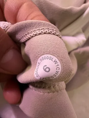 lululemon athletica White V-Neck Bandeau Crop Top thumbnail 6