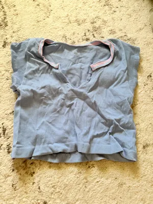 Urban Outfitters Top thumbnail 2