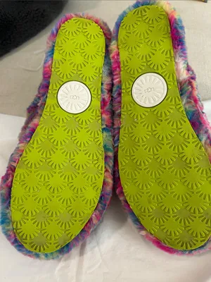 UGG fluff yeah pixelate slippers, Rainbow, Size 9-9.5, Preowned Great thumbnail 5