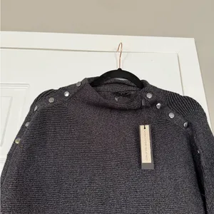 Tahari Metallic Grey Button Detail Viscose Blend Sweater MSRP$88 NWT thumbnail 2