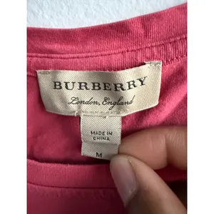 Burberry‎ Pink Cuffed Nova Check Sleeve T-Shirt Womens Medium Short Sleeve Tee thumbnail 3