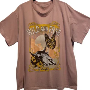 Wrangler Women’s Graphic Wild & Free Tee Large thumbnail 1