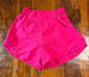 Lululemon Hotty Hot High-Rise Lined Shorts 2.5 Pink Size 2 thumbnail 1