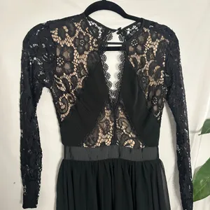 Fame and Partners Geo Heartline Lace Panel Long Sleeve Maxi Dress Black Size 2 thumbnail 8
