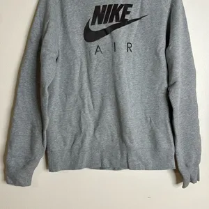 Nike Air crewneck pullover‎ sweatshirt old tag size medium thumbnail 3