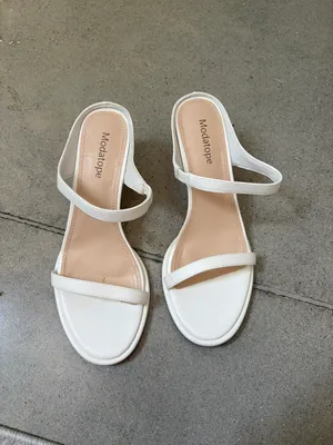 White Kitten Heels Size 7.5 thumbnail 3