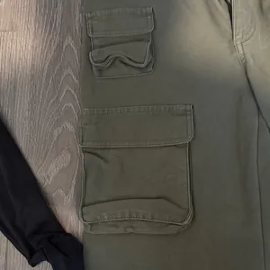 TNA Khaki Utility Pants Green Size 2 thumbnail 3