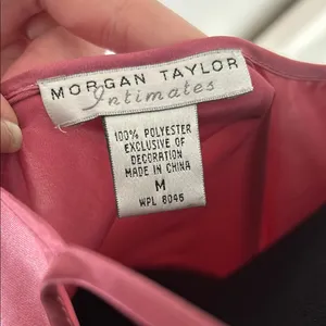 Morgan Taylor Pink Silky Nightgown thumbnail 2