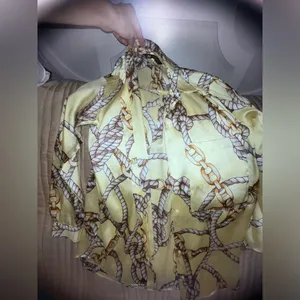 COPY - Zara XSmall Yellow satin blouse thumbnail 3