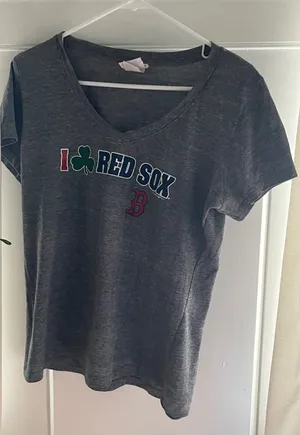 Genuine Merchandise Boston Red Sox Gray T-Shirt Size L thumbnail 1