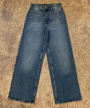 Free Assembly Women's High-Rise Wide-Leg Jeans with Patch Pockets thumbnail 1