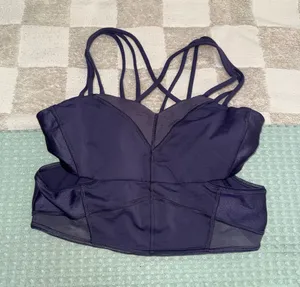 Lululemon Exquisite Bra‎ size 10 thumbnail 1