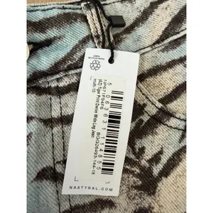 NWT Nasty Gal Tiger Print Denim Wide Leg Jeans Size 6 thumbnail 10