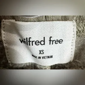 Aritzia Wilfred Free Fleece Sweat Shorts Size XS thumbnail 5