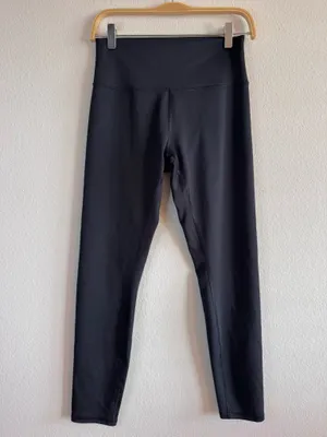 Alo Yoga 7/8 High-Waist Airlift Legging Black thumbnail 3