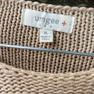UMGEE USA size XL balloon sleeve tunic relaxed fit sweater thumbnail 6