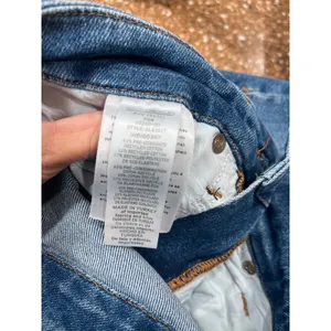 Good American straight ankle cropped jeans size 27 thumbnail 4