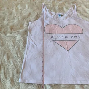 Brand New Never Worn White Pink and Silver Alpha Phi Hear Tank Top Size Small thumbnail 5