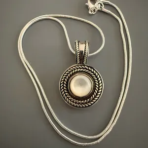 Mother of Pearl Sterling Silver SA Thailand Pendant SIGNED Sterling Plate Chain thumbnail 3