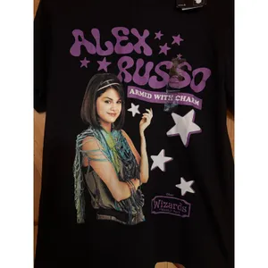 NWT Disney Wizards of Waverly Place Alex Russo Graphic Tee Y2K Nostalgia Size M thumbnail 3