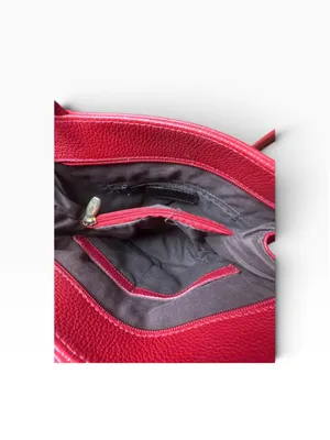 COVETED RETRO ITALIAN LUXE Valentina Cherry Red Leather Shoulder bag thumbnail 3