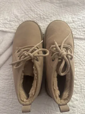 UGG Boots Women’s thumbnail 2