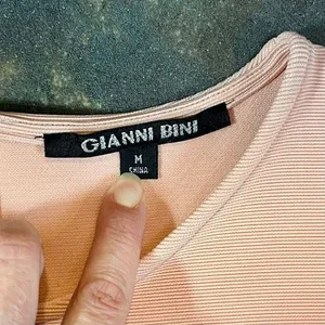 Gianna Bini Jamie Guava Globe Trotter Midi Dress Medium thumbnail 8