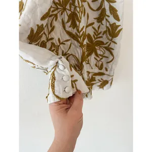 Anthropologie Vanessa Virginia Top Halter White Linen Embroidered In Gold small thumbnail 4