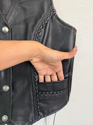 Pro Rider Women’s Black Genuine Leather Motorcycle Biker Vest Lace Up Size S-M thumbnail 3