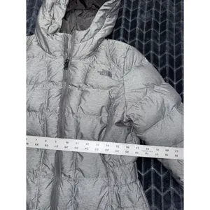 THE NORTH FACE Women's 550 Goose Down Hooded Zip Quilt Puffer Gray Coat Size S thumbnail 12