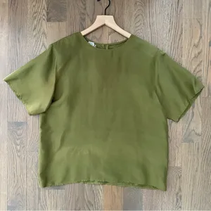 Vintage Round Neck Short Sleeve 100% Silk Blouse in Olive Green Size Large thumbnail 6