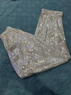 Josey Wynette Silver Sequin Long Sleeve V-Neck Blouse and Matching Jogger Set thumbnail 9