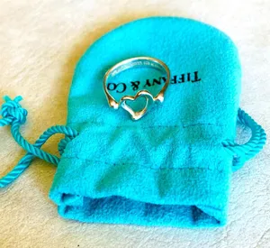SUPER CUTE TIFFANY&Co LOVING HEART ring💖 thumbnail 1