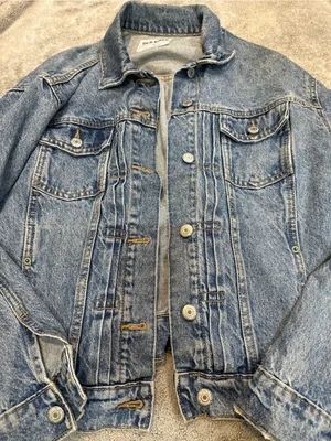 Old Navy Vintage-Inspired Light Blue Denim Jacket thumbnail 2