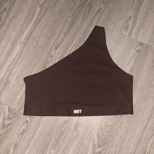 Set Active x Justine Skye Sportbody Dark Brown One Shoulder Sports Bra thumbnail 1