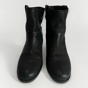 Arturo Chiang Womens Black Leather Chelsea Pull On‎ Boots Size 7M thumbnail 2