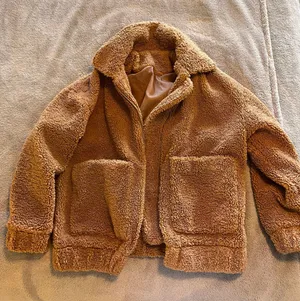 Tobi Oversized Sherpa Jacket thumbnail 1