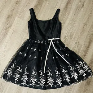 Vintage ABS Allen Swartz Floral Embroidered Chiffon Flare Dress 8 Formal Grunge thumbnail 1