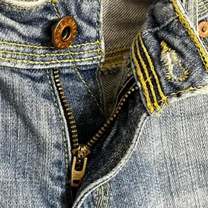 AG Adriano Goldschmied The Merlot Low Rise Flare Leg Light Wash‎ Jeans Size 30 thumbnail 5
