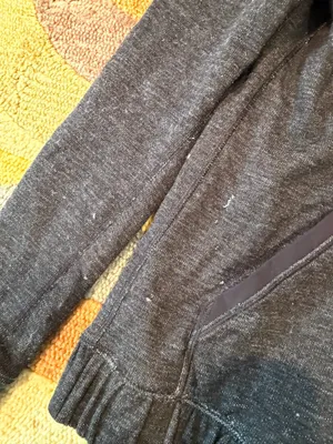 Lululemon Harmonious Hoodie Sweatshirt Reversible Grey Black Size 6 FLAWED thumbnail 7