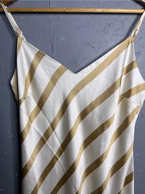 Steve Madden Stripe Pleated Waist Long Sleeve Shirtdress. Size Medium thumbnail 6