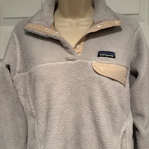 Patagonia Womens Re-Tool Snap-T‎ Polartec Fleece Pullover Jacket Beige Medium thumbnail 1