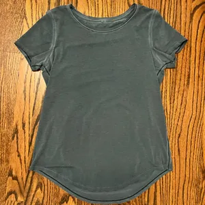 Lululemon Shirt thumbnail 1