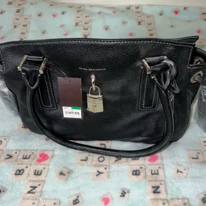 Black purse thumbnail 2