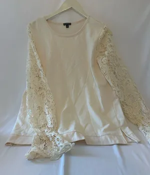 Hannah Ivory Lace thumbnail 1