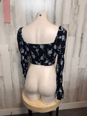 Motel Rocks Black Floral Long Sleeve Smocked Crop Top Womens Medium Milkmaid Boh thumbnail 2