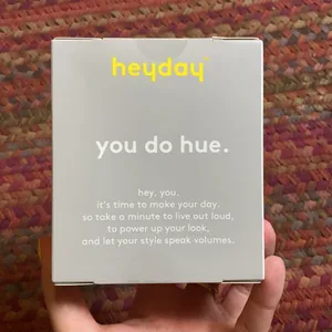 New In Box Hey Day Ear Bud Cover Case thumbnail 2