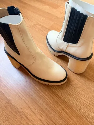 Free People Cream Chelsea Platform Ankle Boots with Black Elastic thumbnail 5